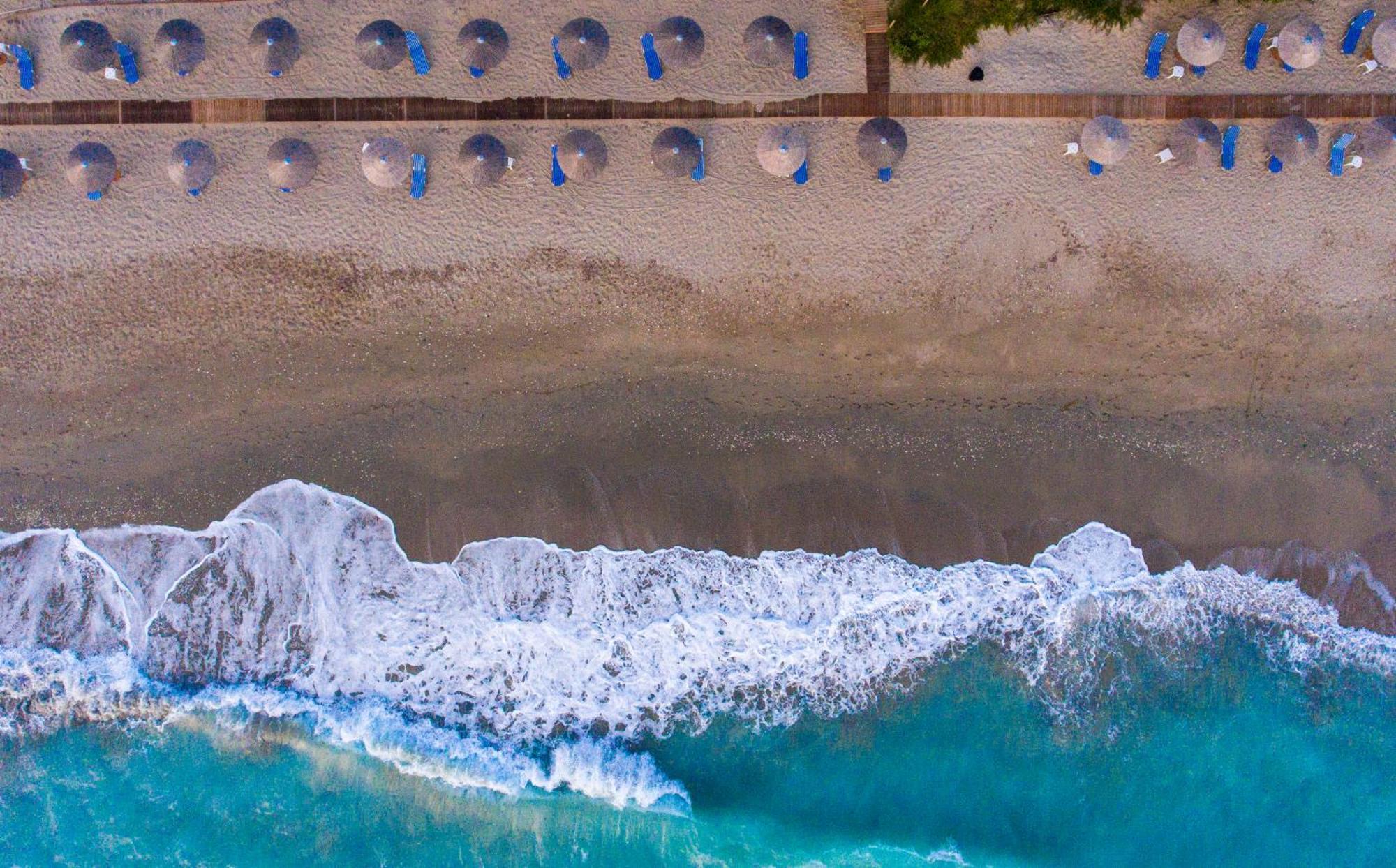 Poseidon Beach Hotel カストロシキア エクステリア 写真