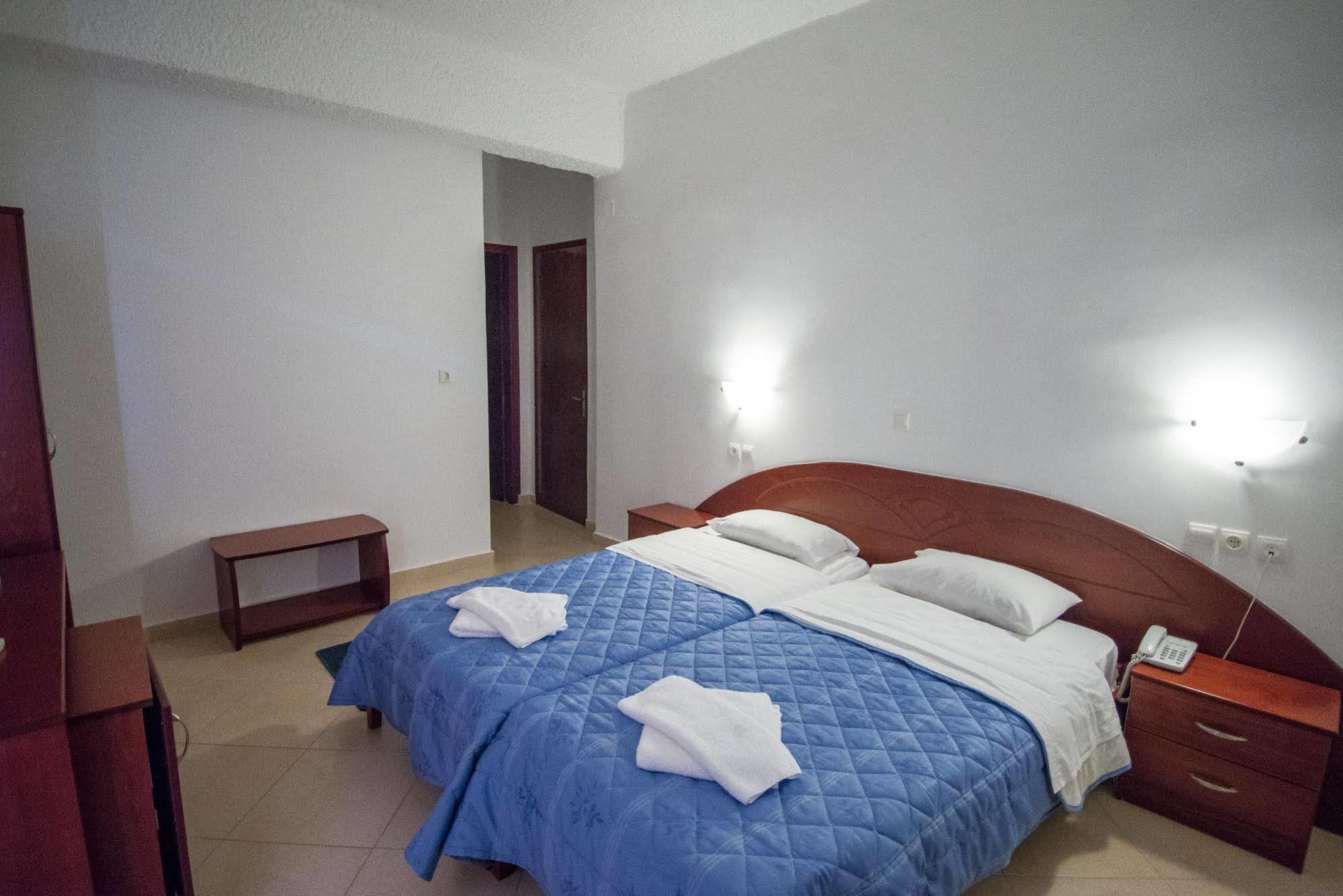 Poseidon Beach Hotel カストロシキア エクステリア 写真